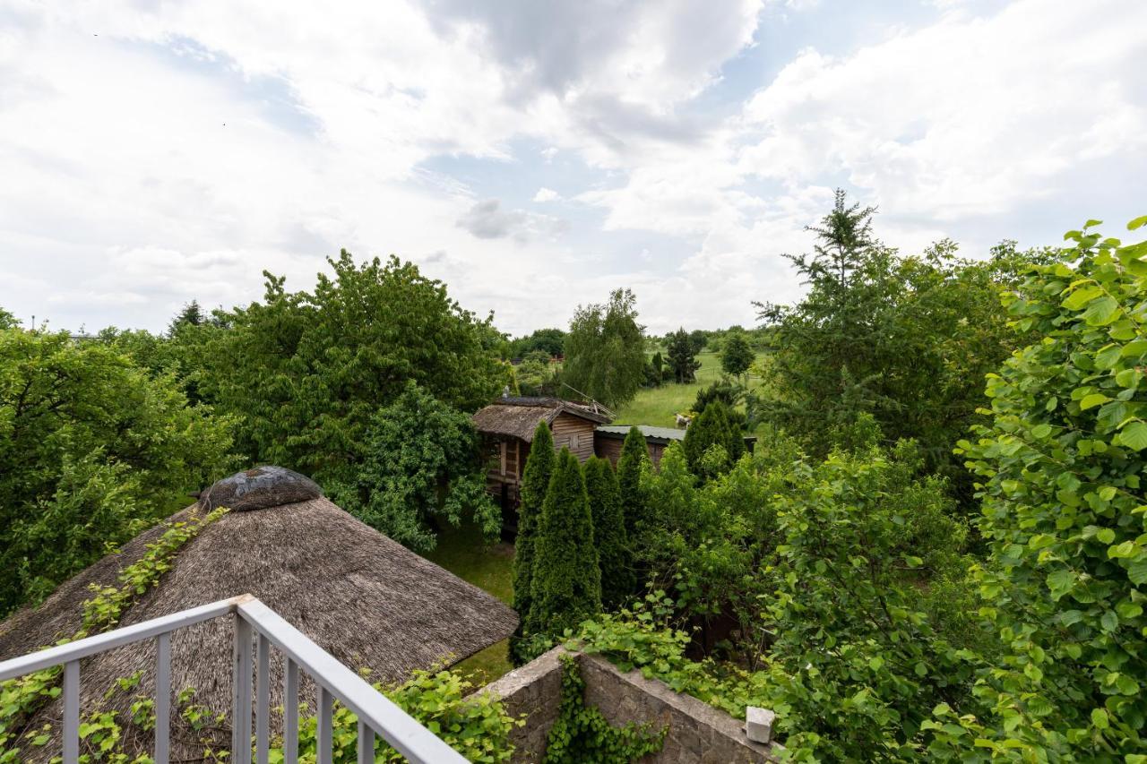 Boutique Hotel Rabbit Hole Kielce Exterior foto